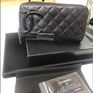‼️SOLD‼️Chanel Quilted Lambskin Cambon Wallet